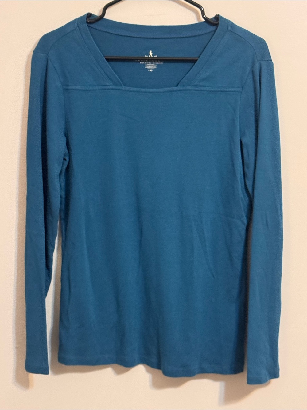Royal Robbins Women’s Medium Blue Cotton Long Sleeve Square Neck Top